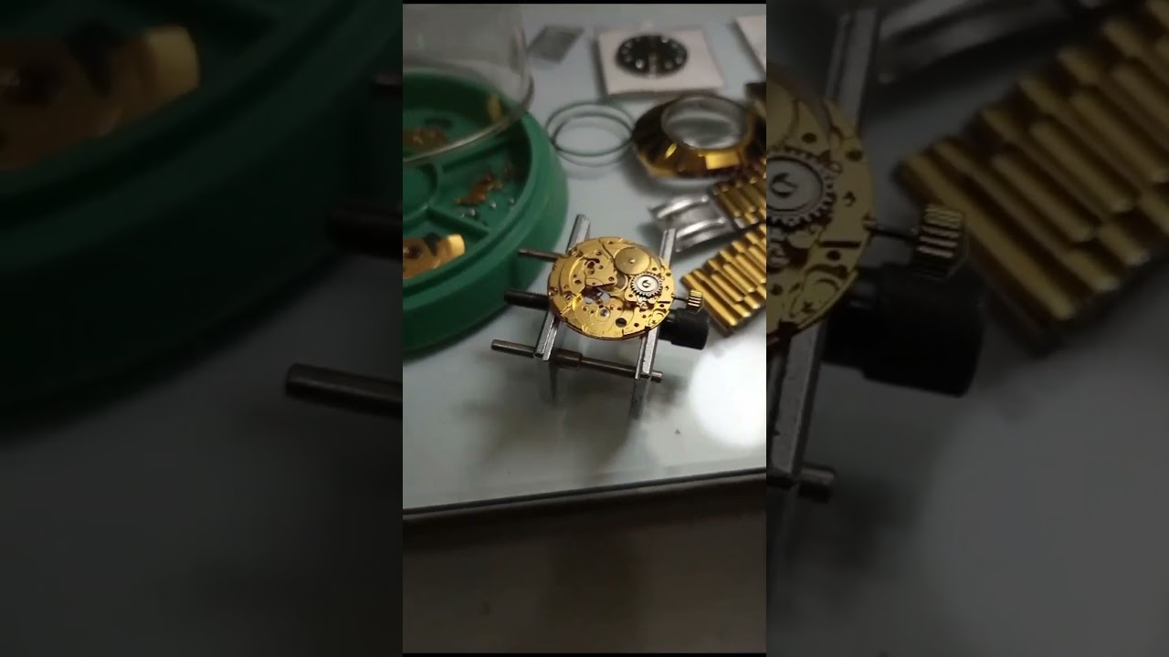 Servicing Rado diastar #rado #watchrepair #watch