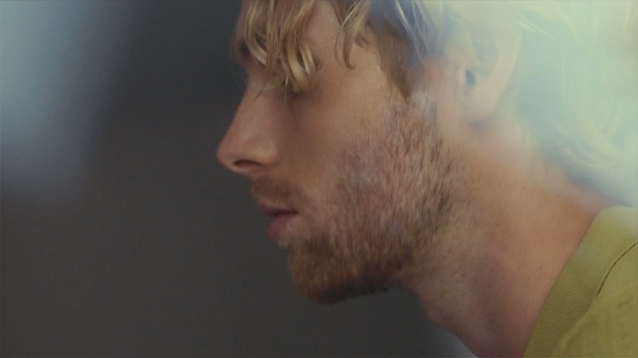 EUPHORIA. x Luke Hemmings | Behind the Scenes