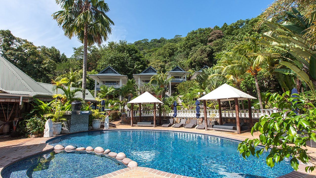 Chateau St Cloud on La Digue