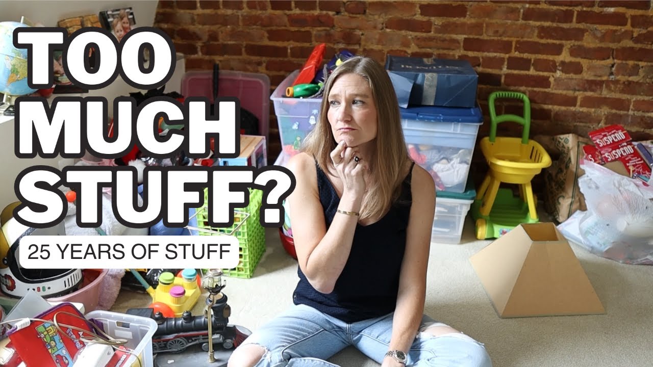Here Are 10 Signs That You Have TOO MUCH STUFF (Don't ignore these!)