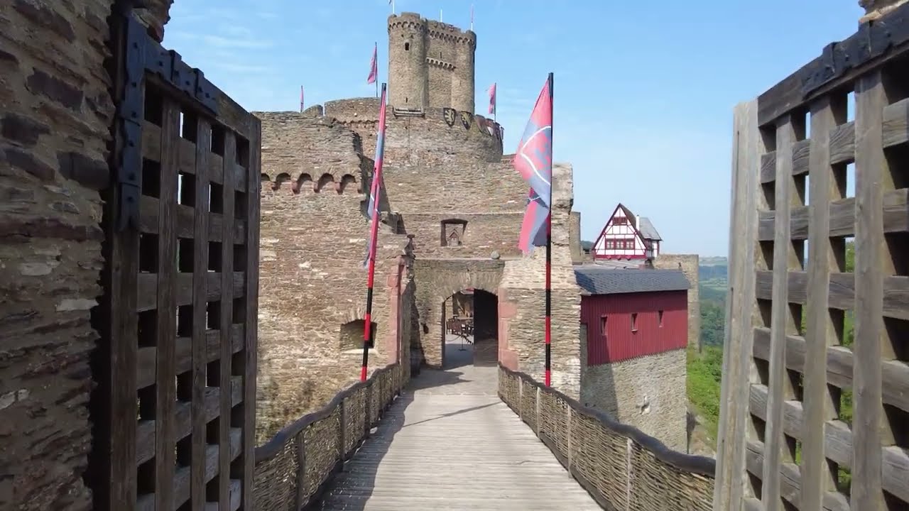 Urlaub an der Mosel - Ausflug zur Ehrenburg