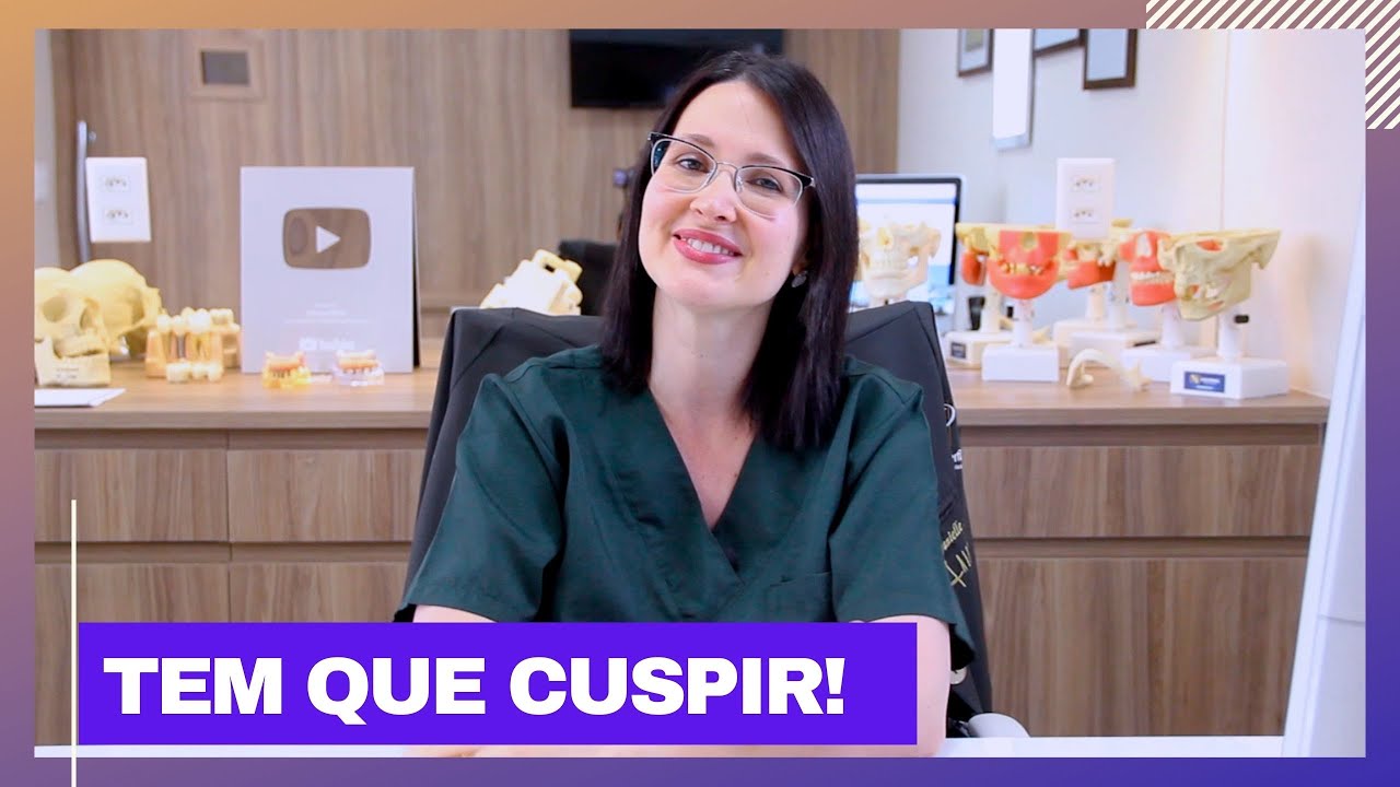 N&Atilde;O ENX&Aacute;GUE A BOCA DEPOIS DE ESCOVAR OS DENTES - DRA. DANIELLE SALES