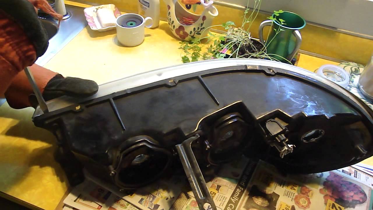 Headlight Restoration / '98 Ford Contour