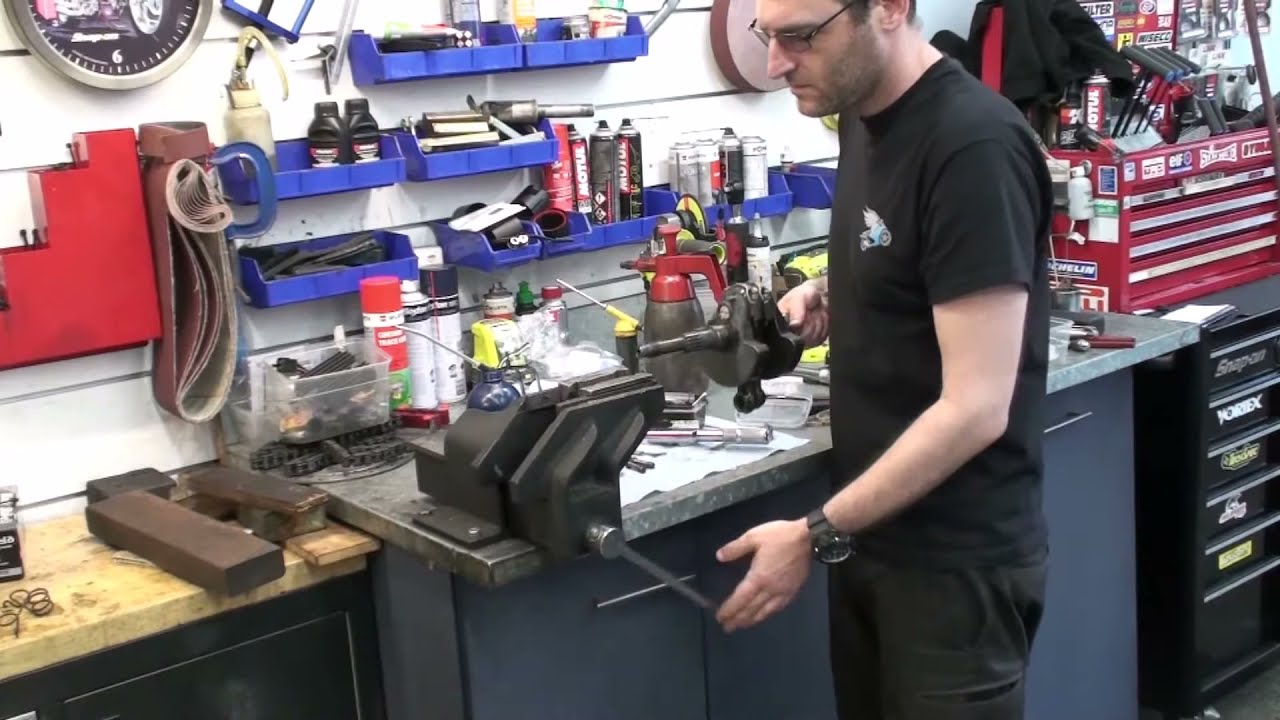 Ducati M900 hi-comp engine resto - PART 3 - Full Assembly