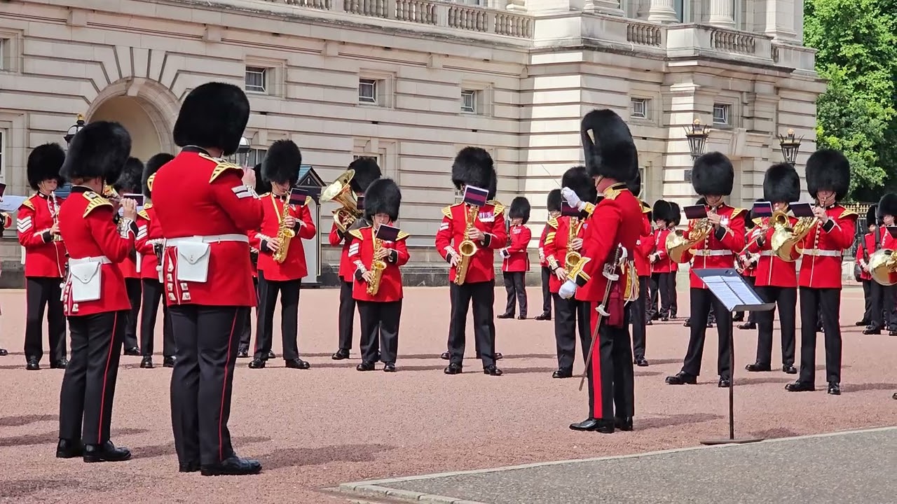 Band of the Grenadier Guards ABBA Hits