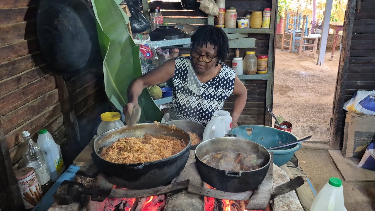 Comida criolla en el fogon de ramonita