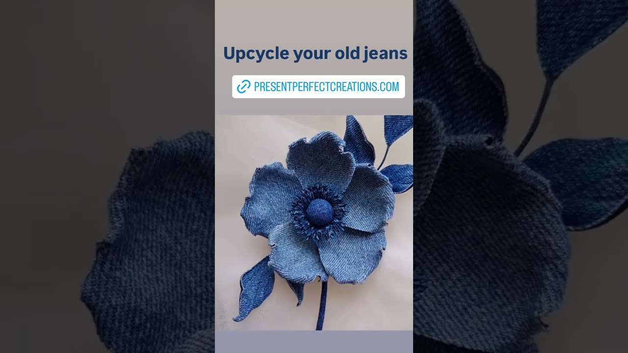 Upcycled denim flowers. I teach how ( link below ) #denim #upcycledfashion #handmade #denimflowers