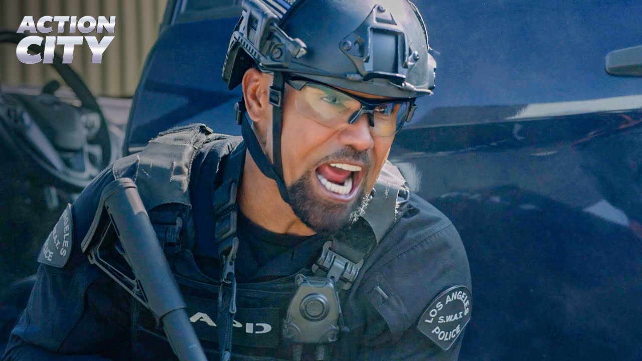 SWAT Arrests Hatchet Murderer with Stolen Evidence | S.W.A.T. (Shemar Moore, Lina Esco)