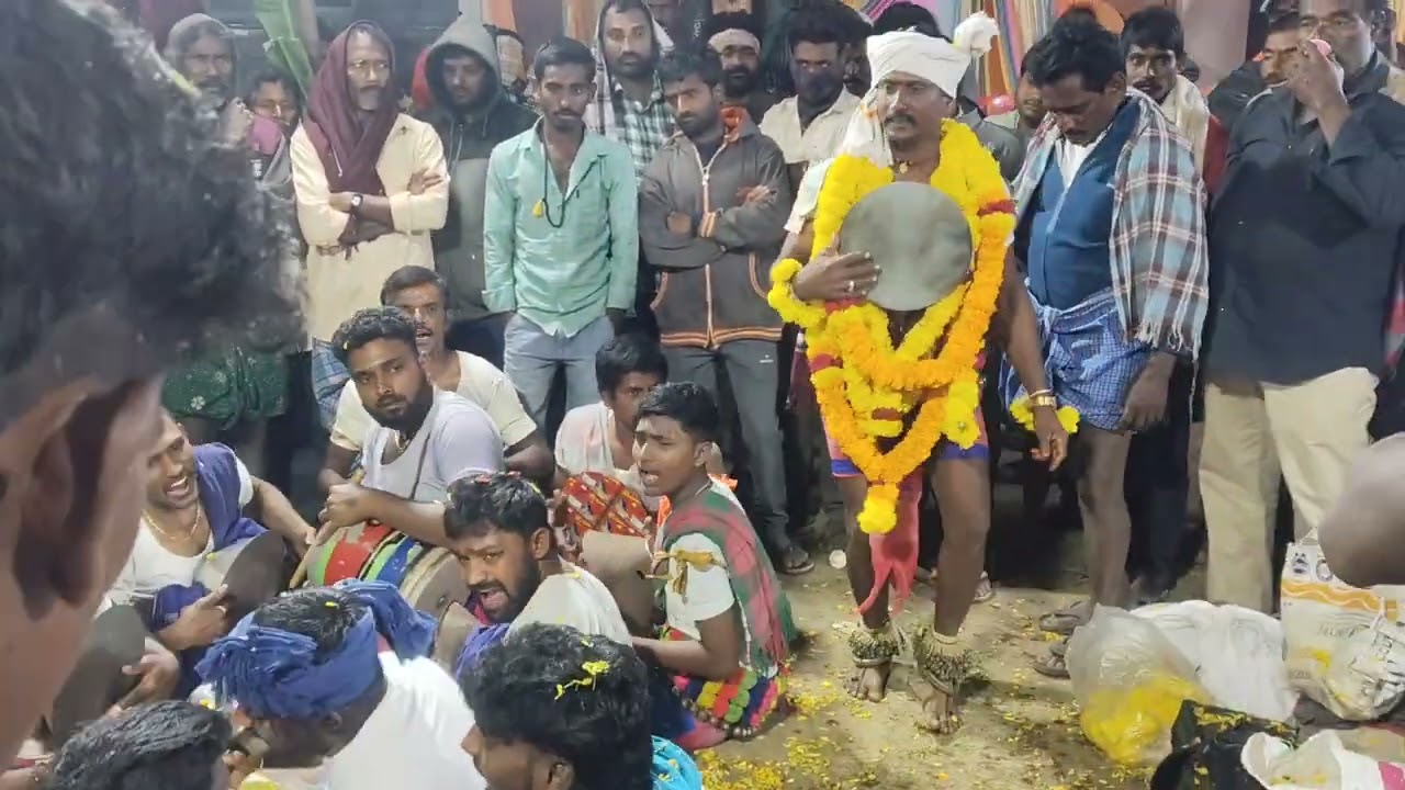 యమగిరి తప్పుడు గుళ్ళు ఆట 👌👌👌 ఆంజనేయ స్వామి పండుగ సందర్భంగా ఉద్దండపురం లో ఈ పాట#@Siva0143s#village #