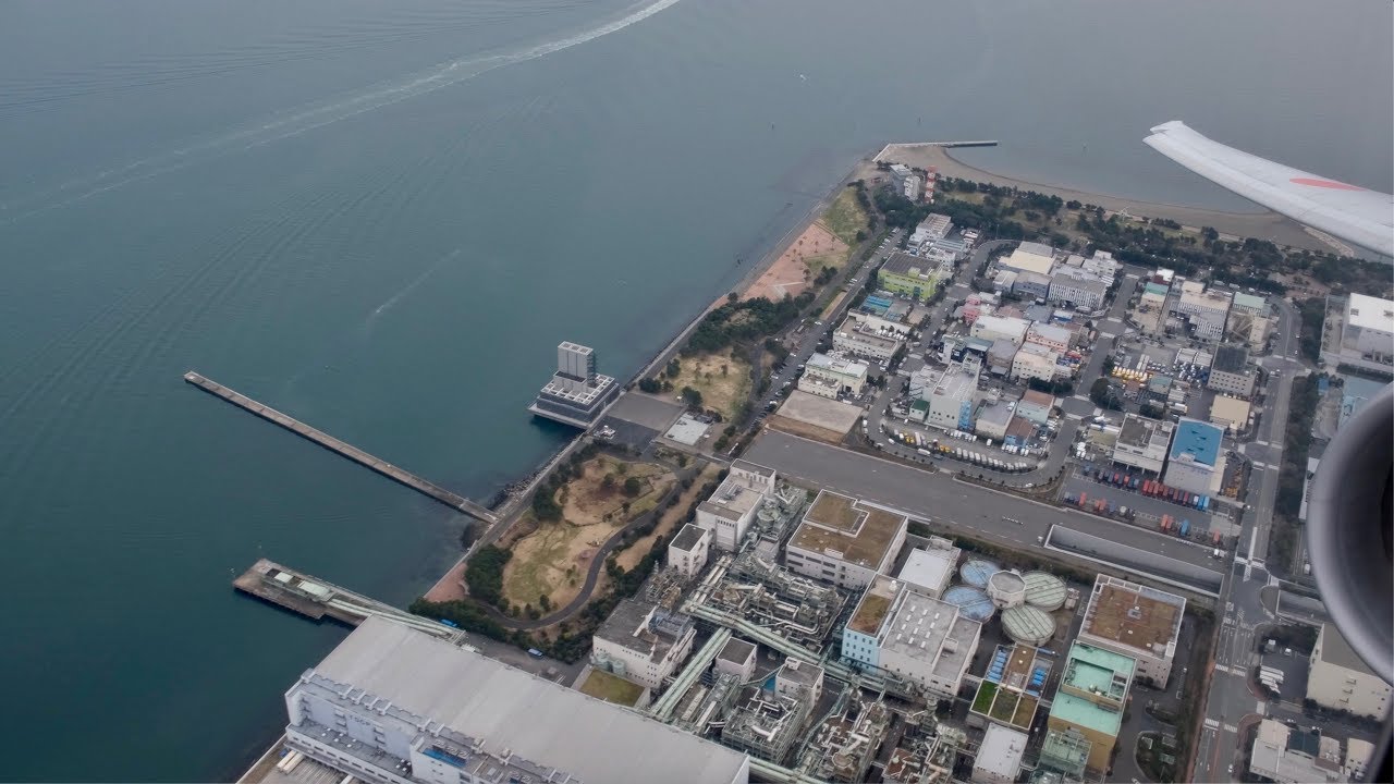 [4K] Japan Airlines Boeing 777-300ER takeoff from Tokyo Haneda