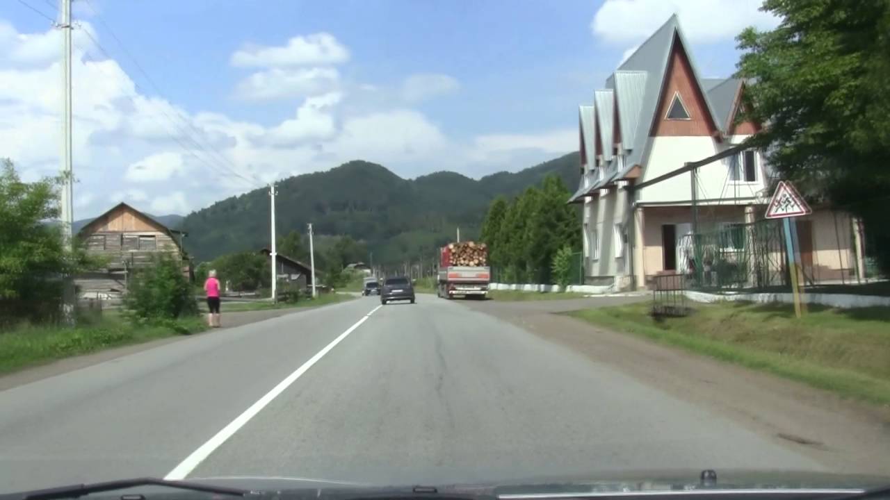 Карпати  Автомобільна дорога Т1424 від смт. Славське до  автомобільної дороги М 06 Київ-Чоп