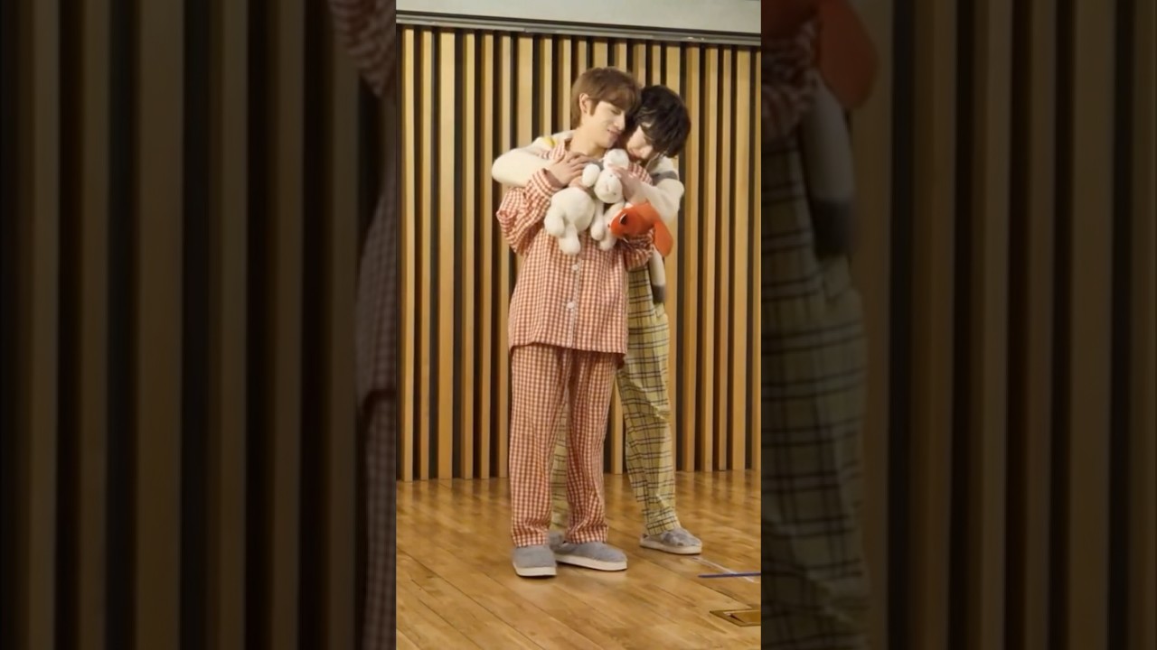 ❤️🩷💙💛 #xlov #wumuti #rui #hyun #haru #uharuz #barbiez #icecreamz #immabe #kpop #evol #엑스러브