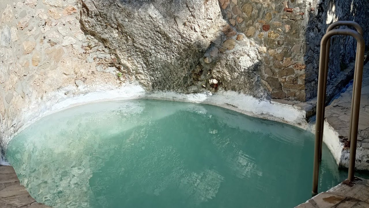 Baños de Vilo - balneario de aguas curativas en periana (Málaga) sin coste alguno.