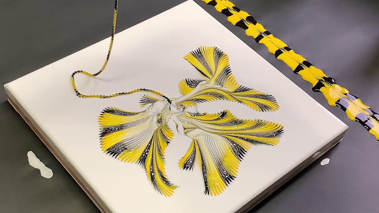 Fluid Art! String Pulling 1,2,3,4 CHAINS! 4 BEES 4 Beginners! Acrylic Pouring Wigglz Art Satisfying.