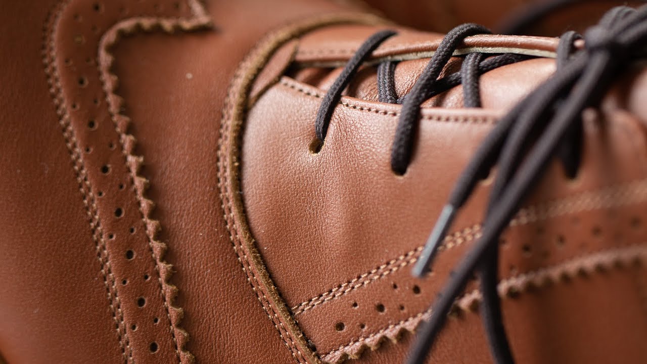 The Beautiful Art Of Making A Shoe: Cross Sword