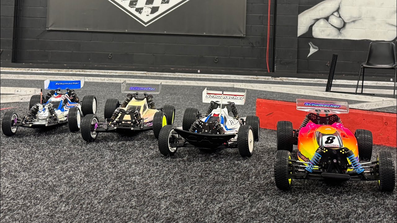 Schumacher Cat 2000 Classic running at Wheelspin Raceway 