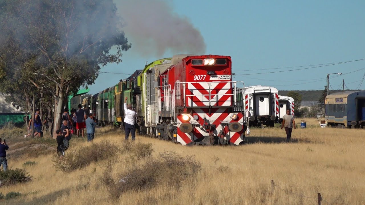 Debut de la 9077 🔥 con el Tren Patagónico a Bariloche!