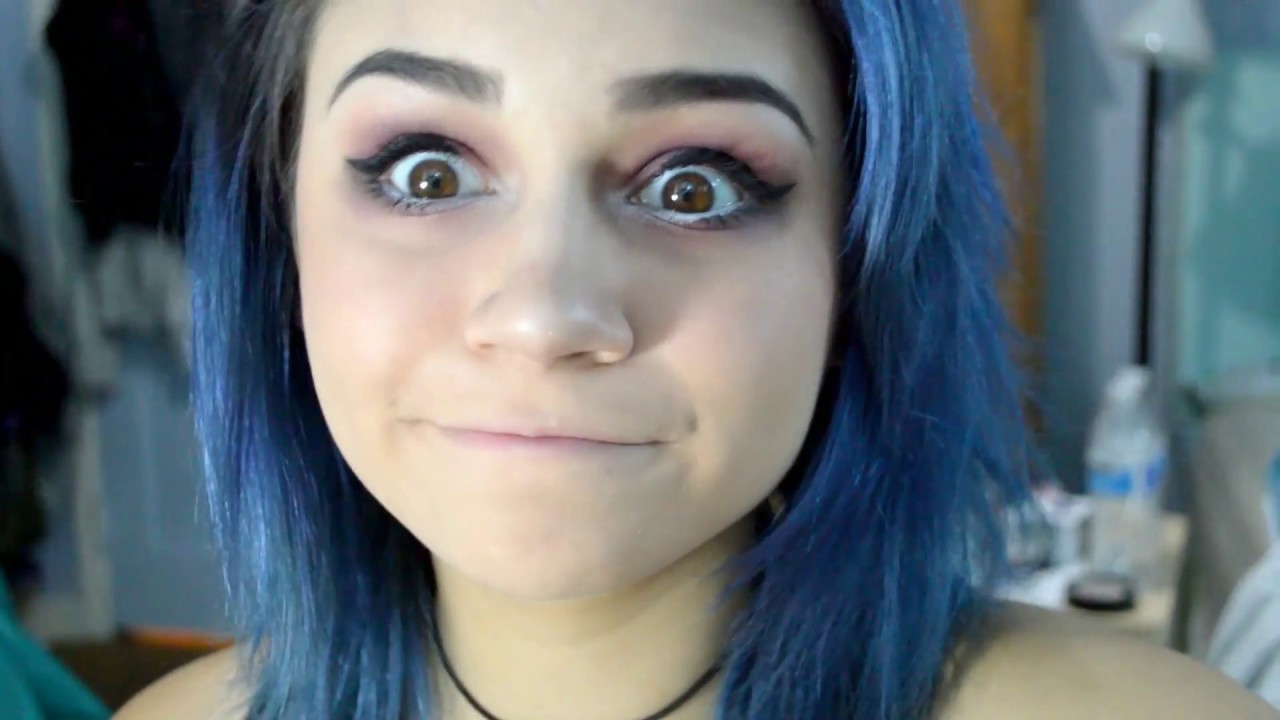 A MAKEUP VERY LATE TUTORIAL | Kylie The Jellyfish