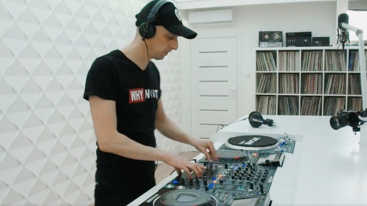 Vnalogic - Live Set w PartyRoom.TV
