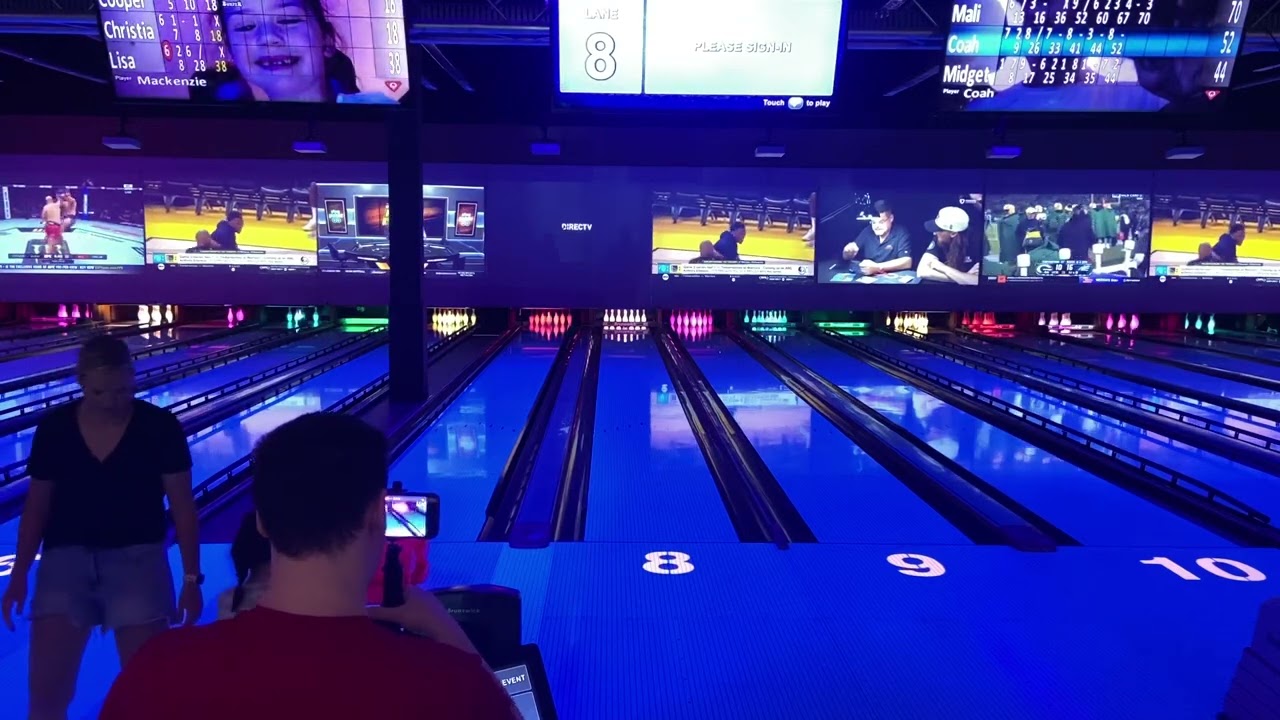 Bowling at Main Event Gilbert 5/10/2025 (Lane 8)