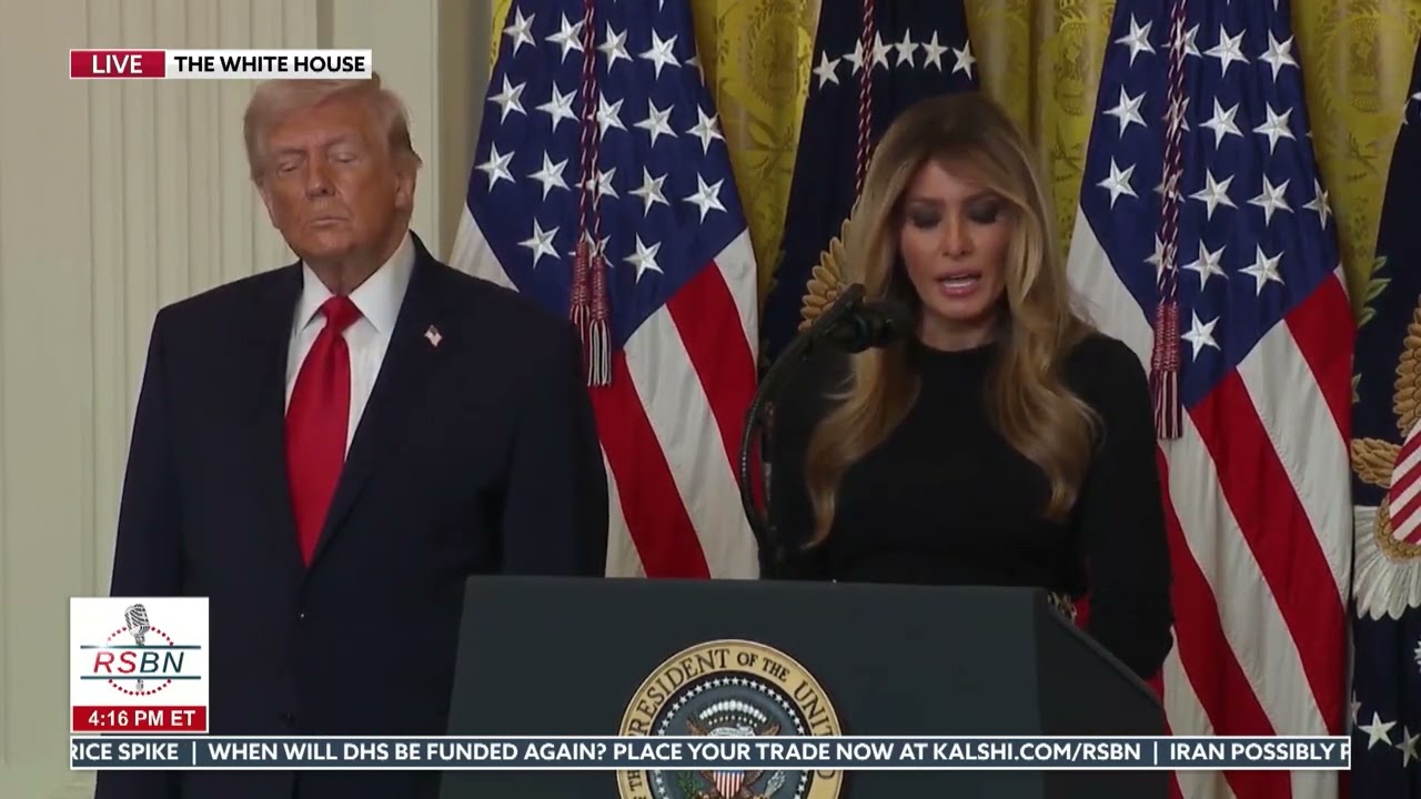 СМОТРИТЕ: Первая леди Мелания Трамп подробно рассказывает о трудностях, с которыми сталкиваются у...