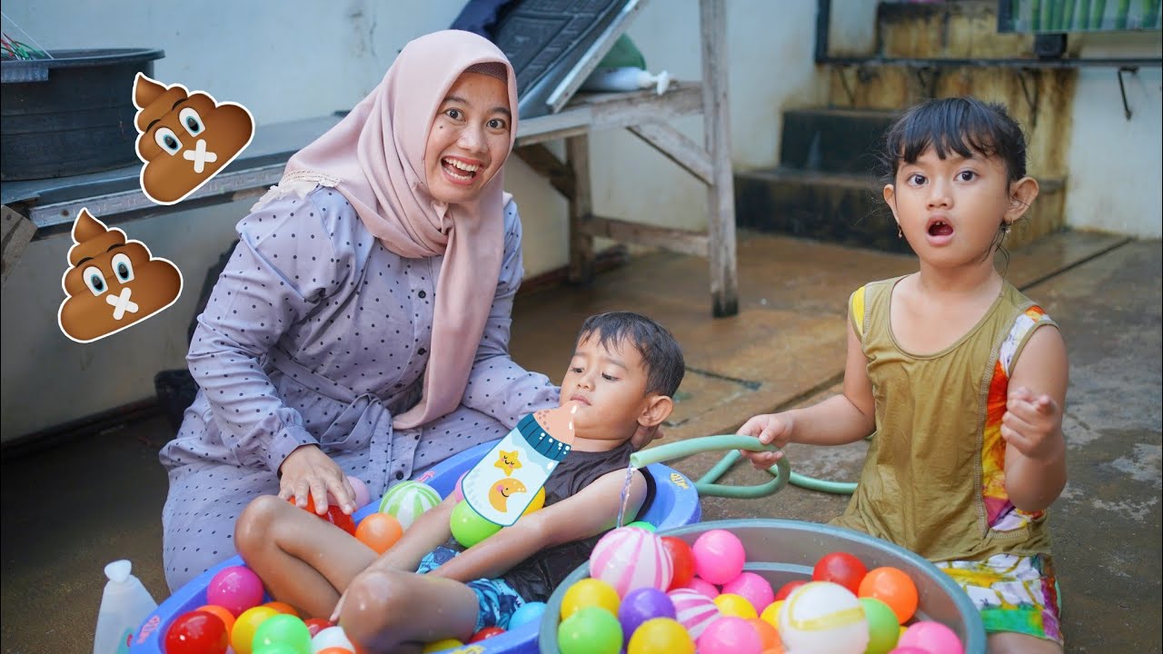 BERMAIN DAN MANDIIN BAYI LUCU 👶 | Salsa and family