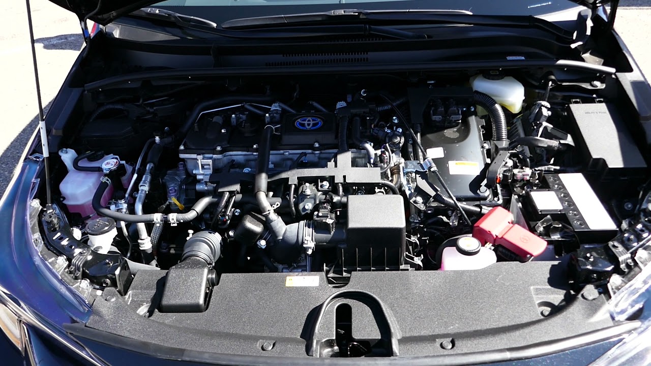 New 2022 Toyota Corolla Hybrid - How To Open The Hood & Access The Engine Bay To Check Oil Level etc