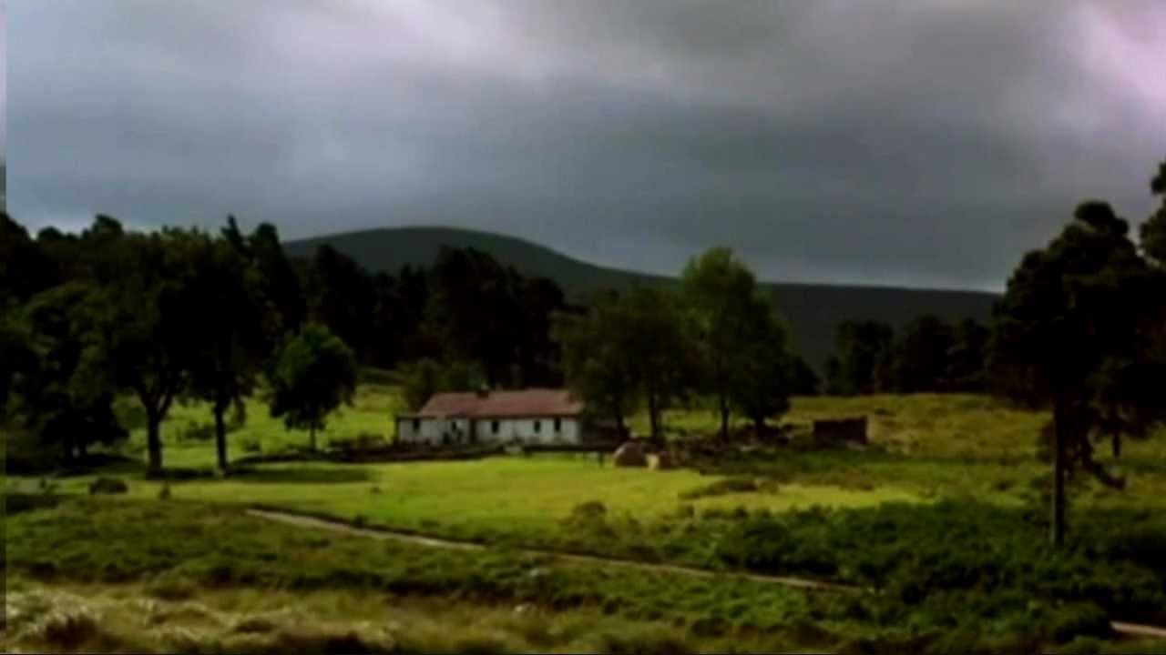 Dolores Keane..Down By The Salley Gardens / Dancing At Lughnasa....Irish Film Orchestra