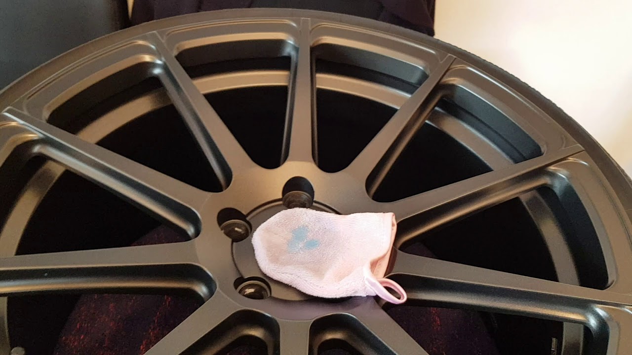 Pose du PolishAngel Supersport PTFE