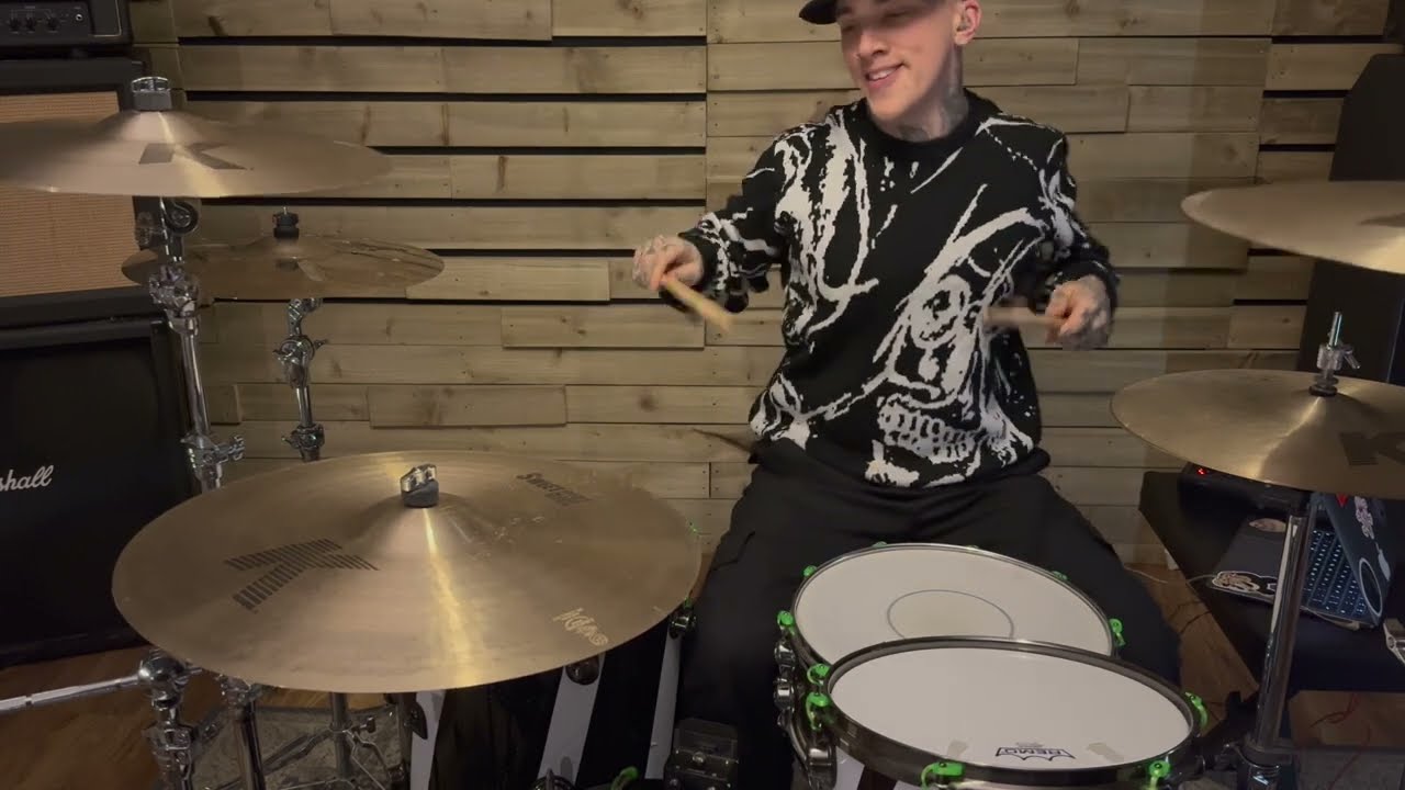 @Skye_Newman - Addiction (Drum Remix) #skyenewman #music #ukmusic #drums #drummer #studio 