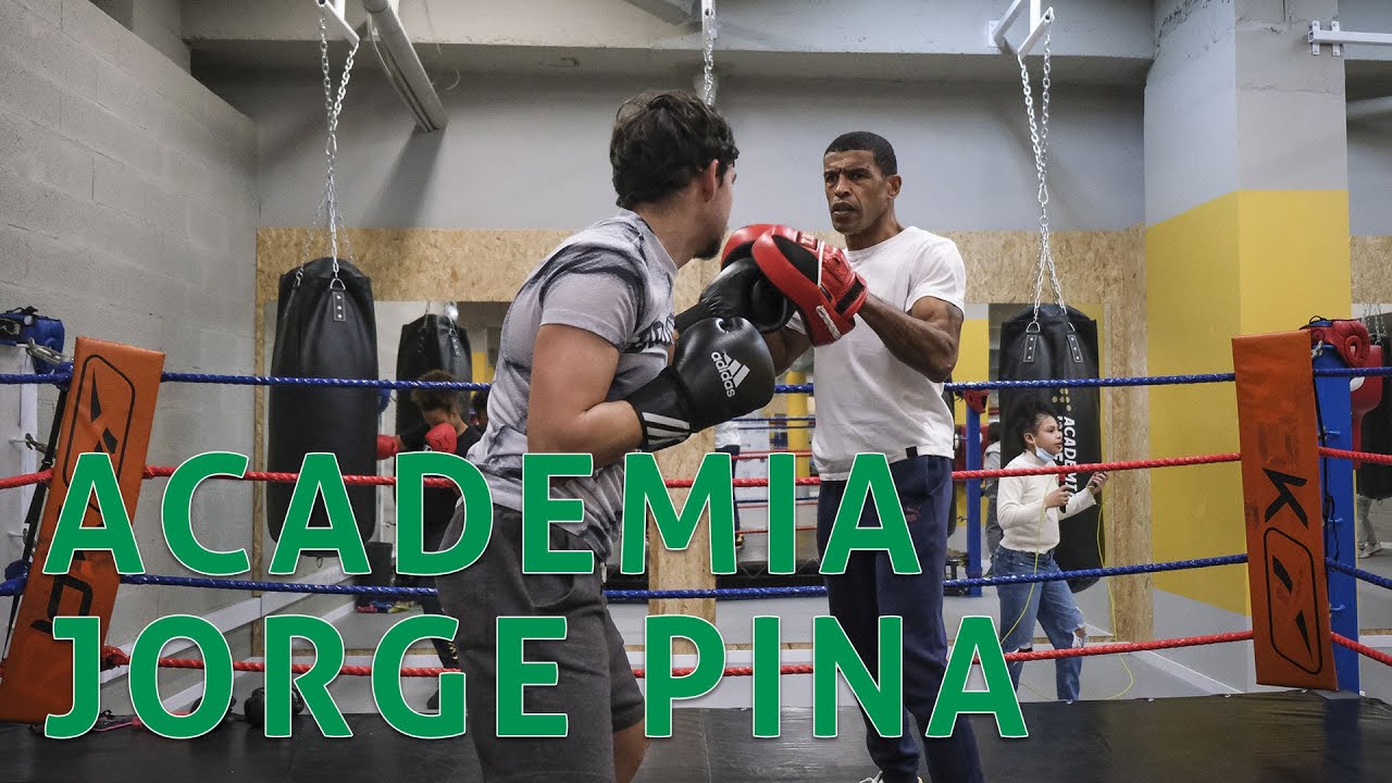 Já abriu a Academia Jorge Pina onde pode treinar e apoiar jovens em risco ao mesmo tempo