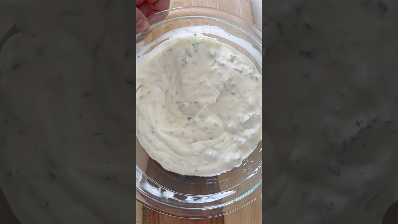 Lebanese Yoghurt & Cucumber Salad