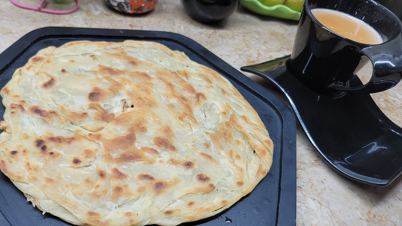 Lavish Lachedar Paratha | Easy and tasty recipe | Cooking with farhat 👩‍🍳