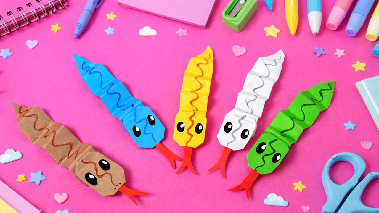 Origami Jumping Snake | How to make a paper easy jumping snake | Easy DIY Paper Craft