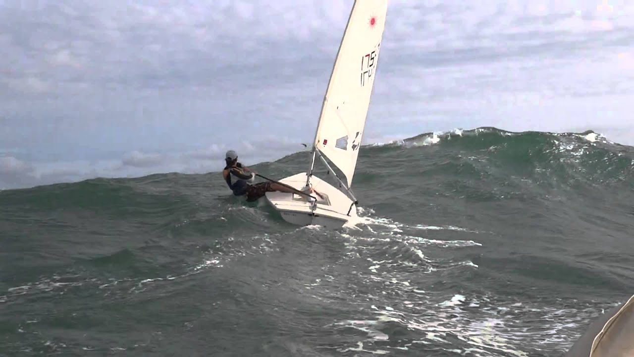 Laser sailing Big waves heavy wind (18knots)