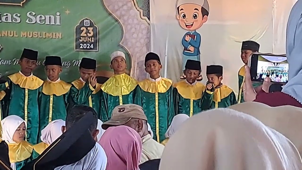 Wisuda MDA bg rafa