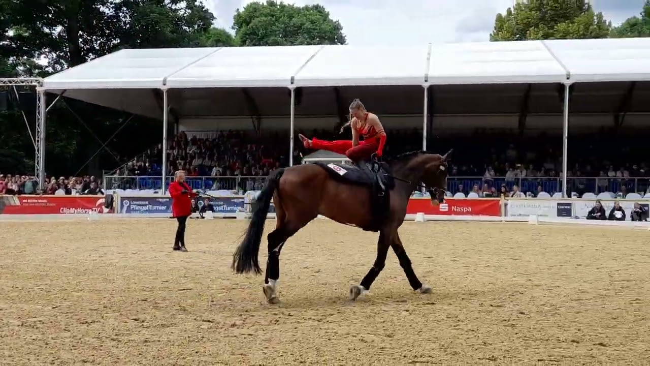 Jolina Ossenberg Engels freestyle