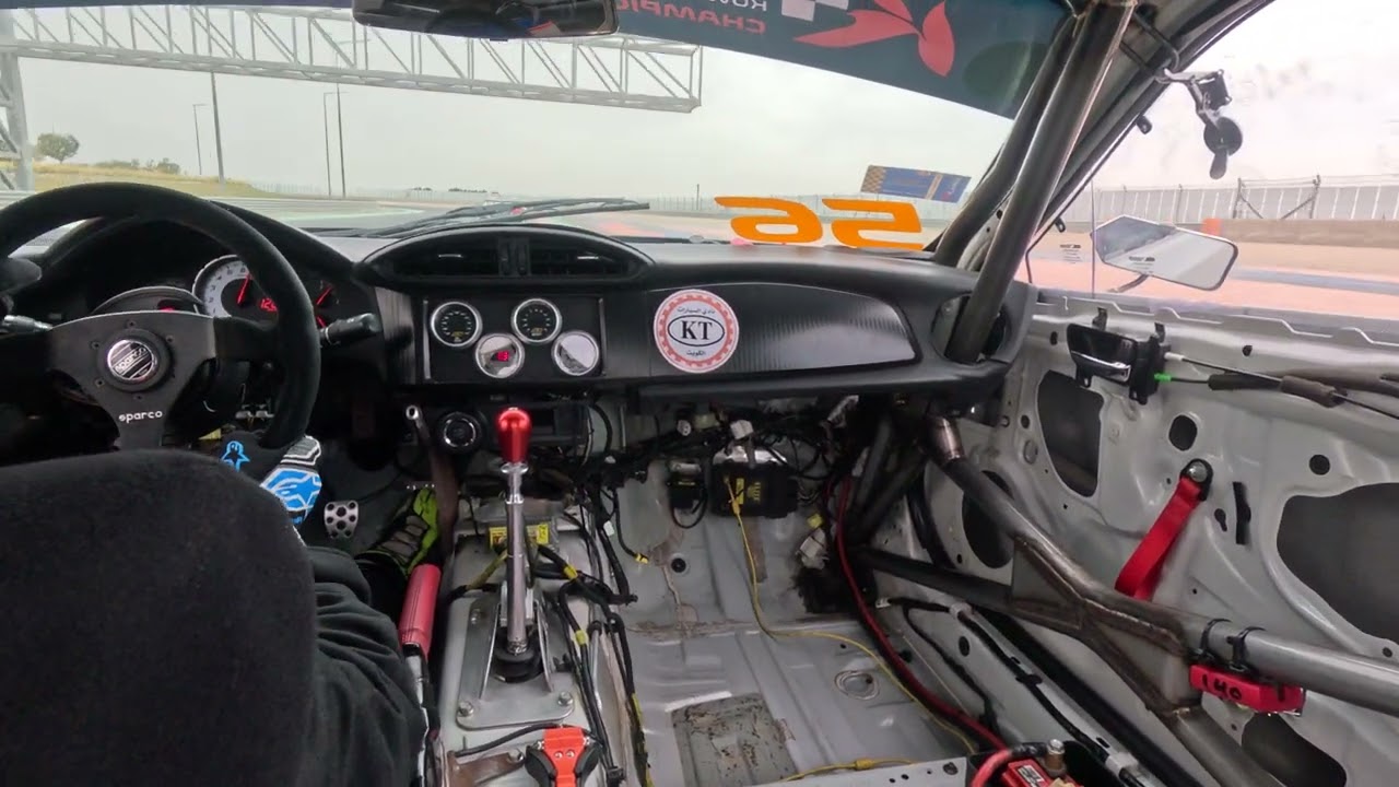 First race with my Toyota GT86 K20 Swap .. KMT national layout round 2 of KMTC 2000cc 