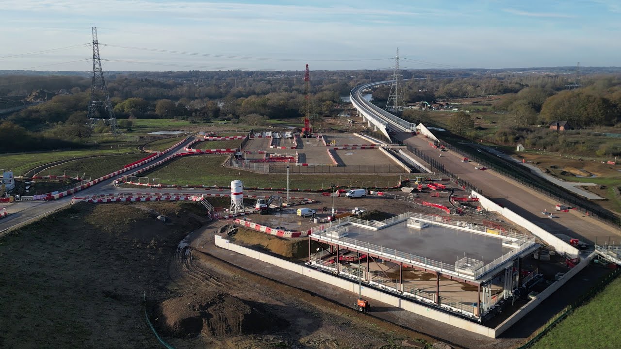 HS2  Colne Valley South Embankment