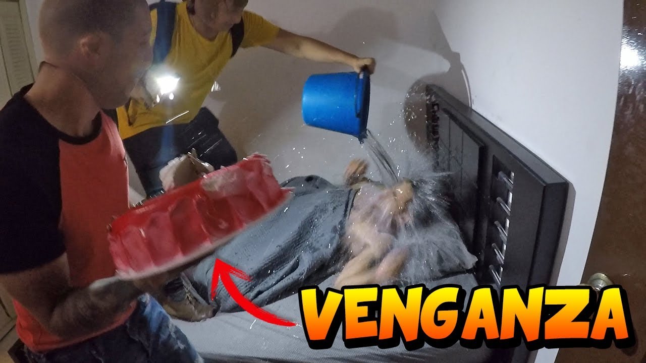 BROMA DE CUMPLEA&Ntilde;OS A TATTOXTREME Ft. Yeissleo, Top Manias, Siendokam - TATTOXTREME