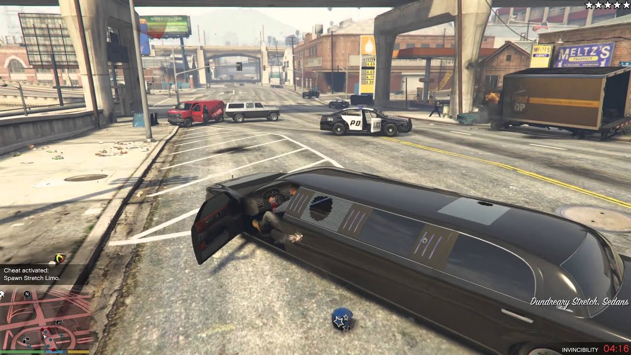 GTAV - 15 Minute Rampage With Invincibility And Explosive Bullets
