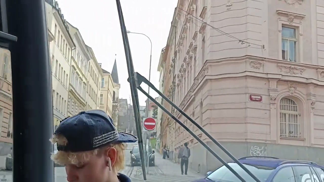 1001. 8 3 2026. Praha 2. Маршрут трамвая 18.