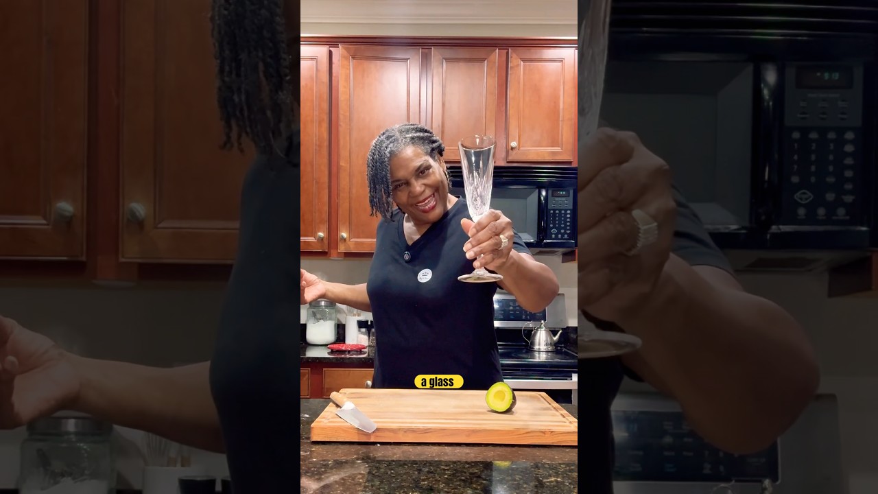 You're Storing Avocados Wrong! This Updated Hack Only Takes 1 Minute 🤯