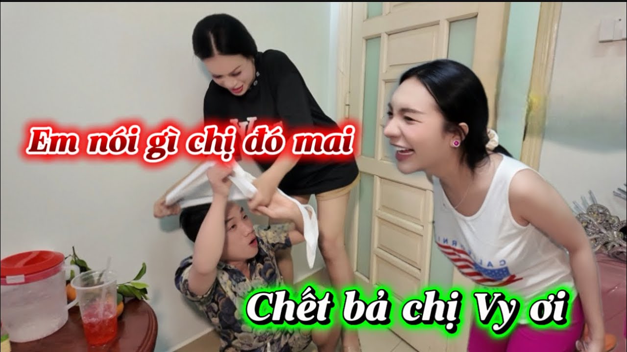 Sau giờ diễn tối mùng 3 của chị em chuyển giới Sài Gòn - hội hoa Xuân Lâm Hà - Đà Lạt 2026