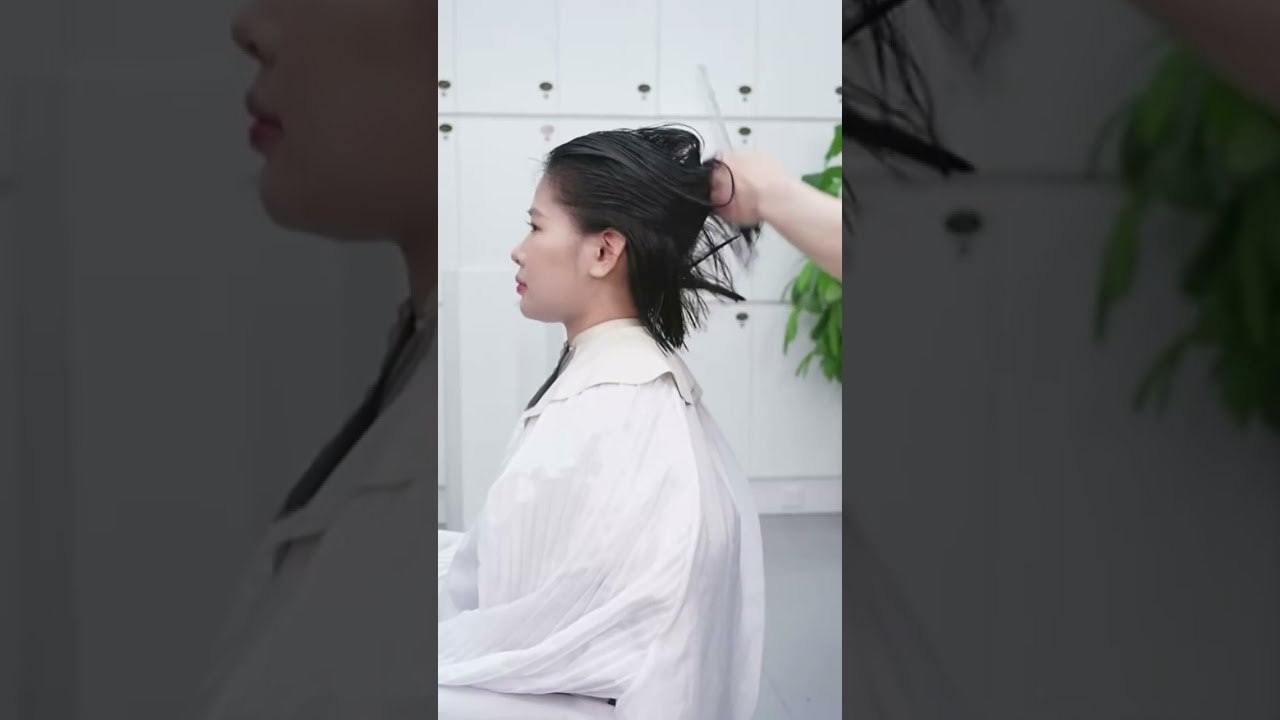 Moniko Haircut 99