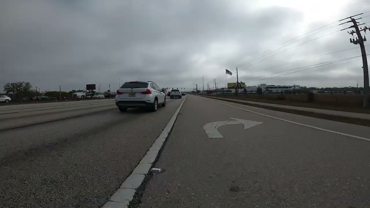 Road Bike Ride Ambience: Linear Trail to Colonial Blvd, SR 82, 41 - Fort Myers, Florida USA