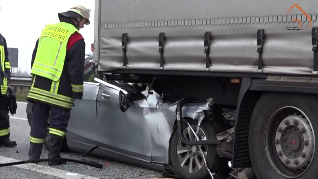 Tödlicher Unfall auf der A7 nach Grenzkontrollen-Rückstau