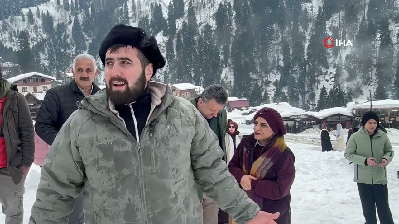 Ayder Yaylası'nda Kardan Adam Kış Festivali Coşkusu