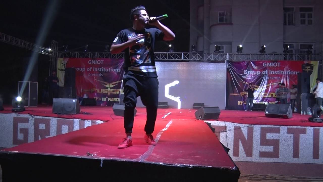 GNIOT COLLEGE FEST 2016