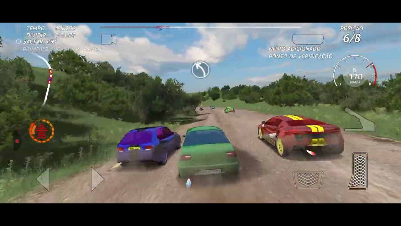 Jogando um joguinho de carro